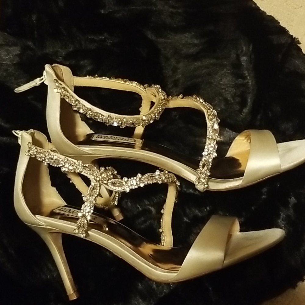 Badgley Mischka strappy sandals - stunning